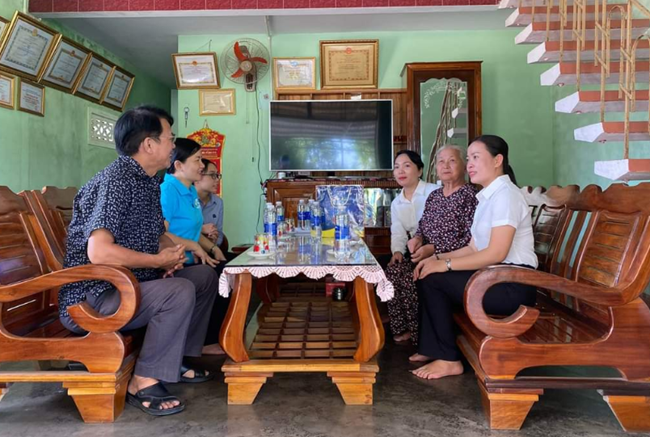 Đà Nẵng: Quan tâm, chăm lo công tác đền ơn đáp nghĩa (17/7/2023)